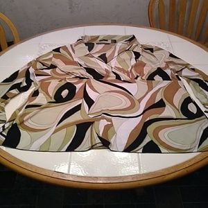 Size 20W long sleeve top with flared sleeves  313